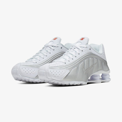Nike Shox R4 Kadın Beyaz Spor Ayakkabı