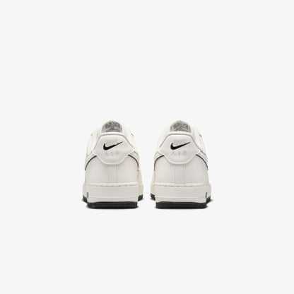 Nike Air Force 1 Erkek Beyaz Spor Ayakkabı