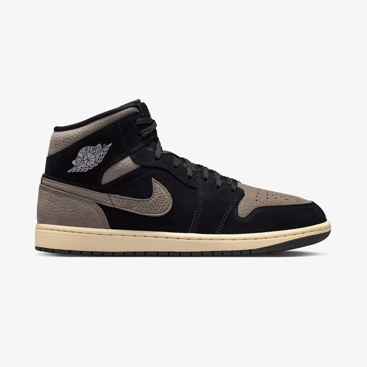 Jordan Air Jordan 1 Erkek Siyah Spor Ayakkabı