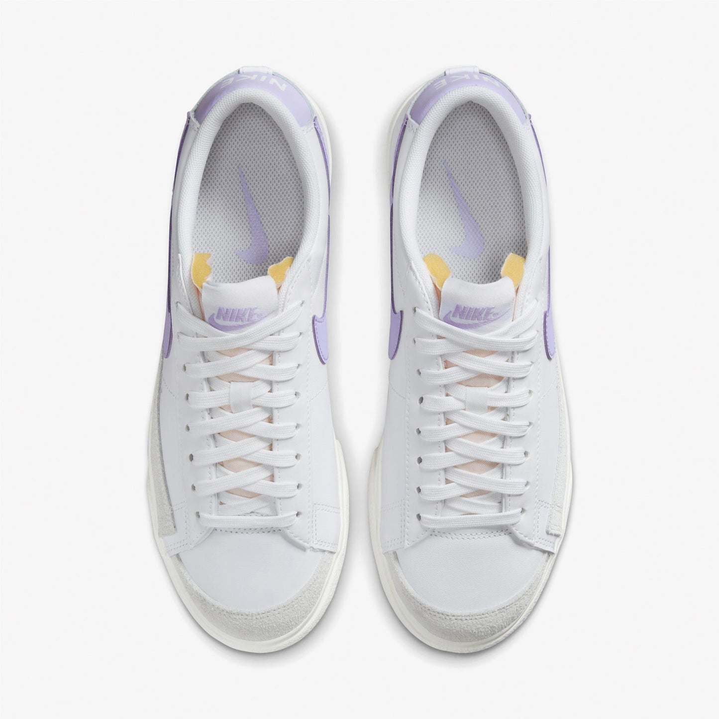 Nike Blazer Low Platform Kadın Beyaz Spor Ayakkabı