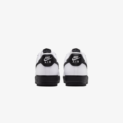 Nike Air Force 1 '07 Erkek Beyaz Spor Ayakkabı