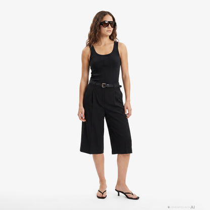 Calvin Klein Varigated Nano Logo Kadın Siyah Kolsuz T-shirt