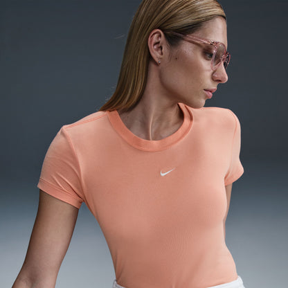 Nike Sportswear Chill Knit Kadın Turuncu T-shirt
