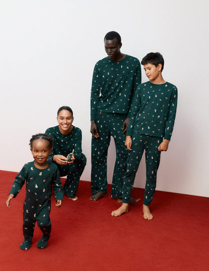 Saf Pamuklu Yılbaşı Desenli Pijama Takımı