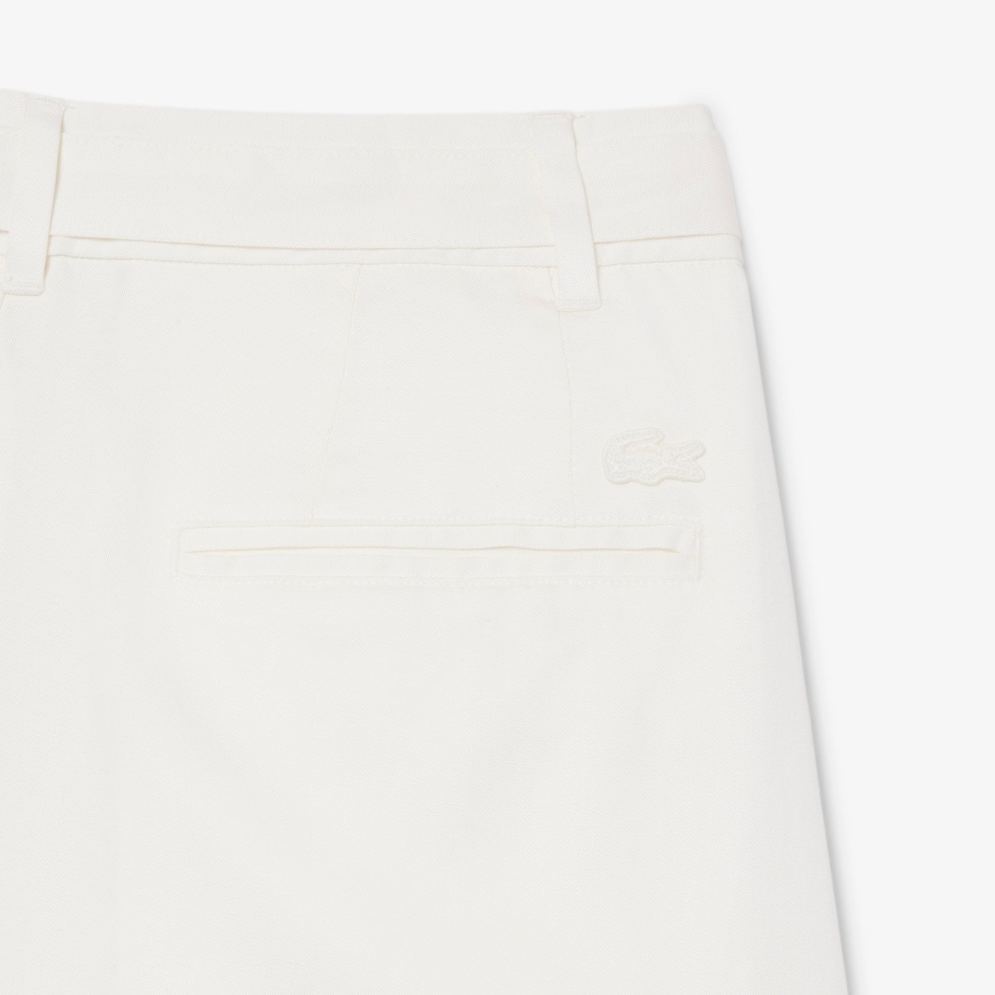 Lacoste Kadın Oversize Fit Beyaz Bermuda Şort