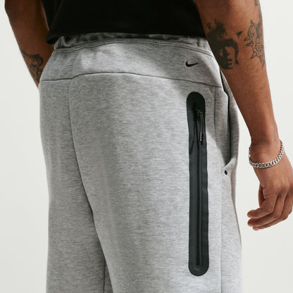 Nike Tech Erkek Siyah Şort