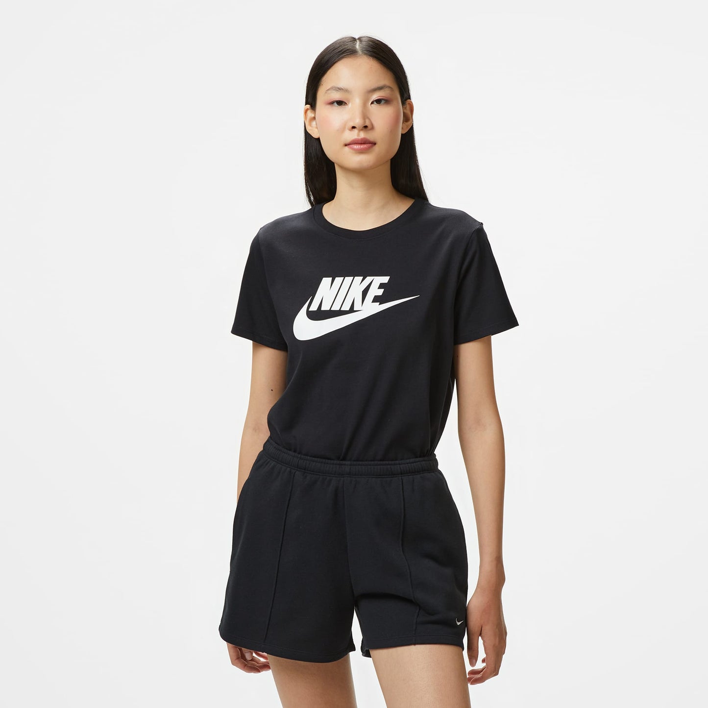 Nike Sportswear Essential Icon Kadın Siyah T-shirt