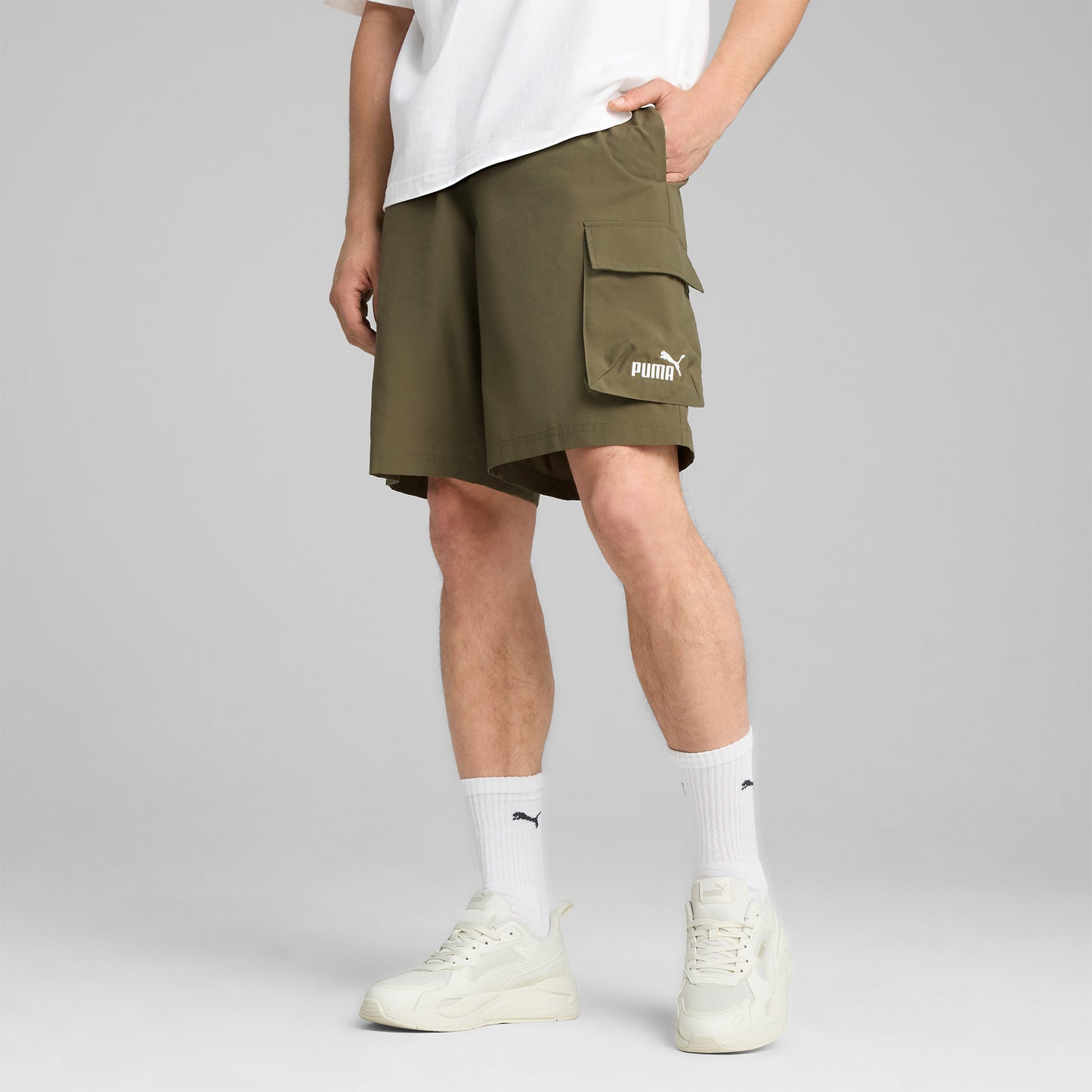 Puma Essentials Erkek Yeşil Şort