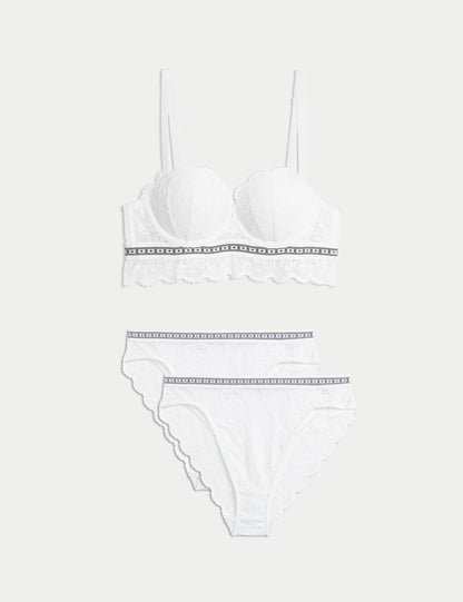 Dantelli Bralet Ve 2'li Külot Seti