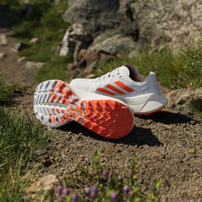 Adidas Terrex Agravic Speed Ultra Kadın Beyaz Koşu Ayakkabısı