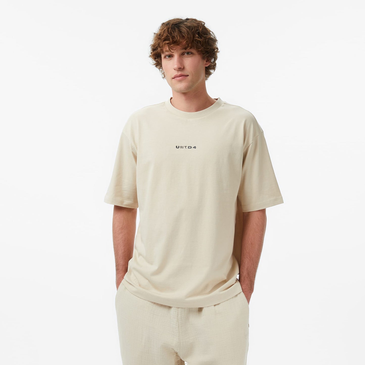 United4 Regular Fit Erkek Krem T-shirt