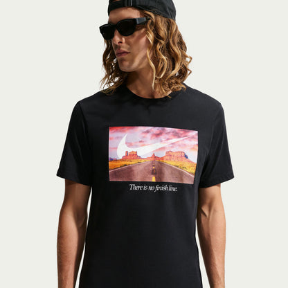 Nike Club Photo Erkek Siyah T-shirt