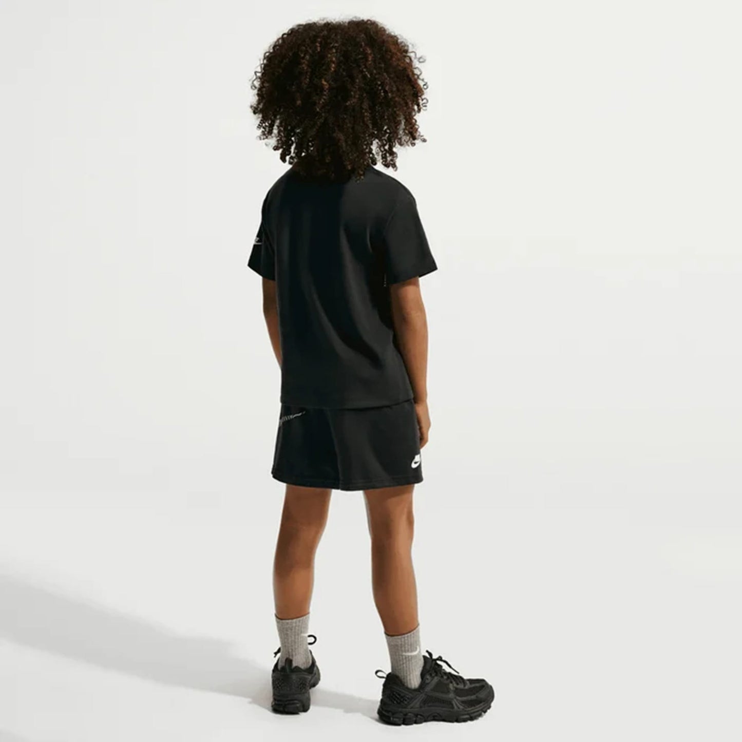 Nike Sportswear In The Zone Çocuk Siyah Şort Takımı