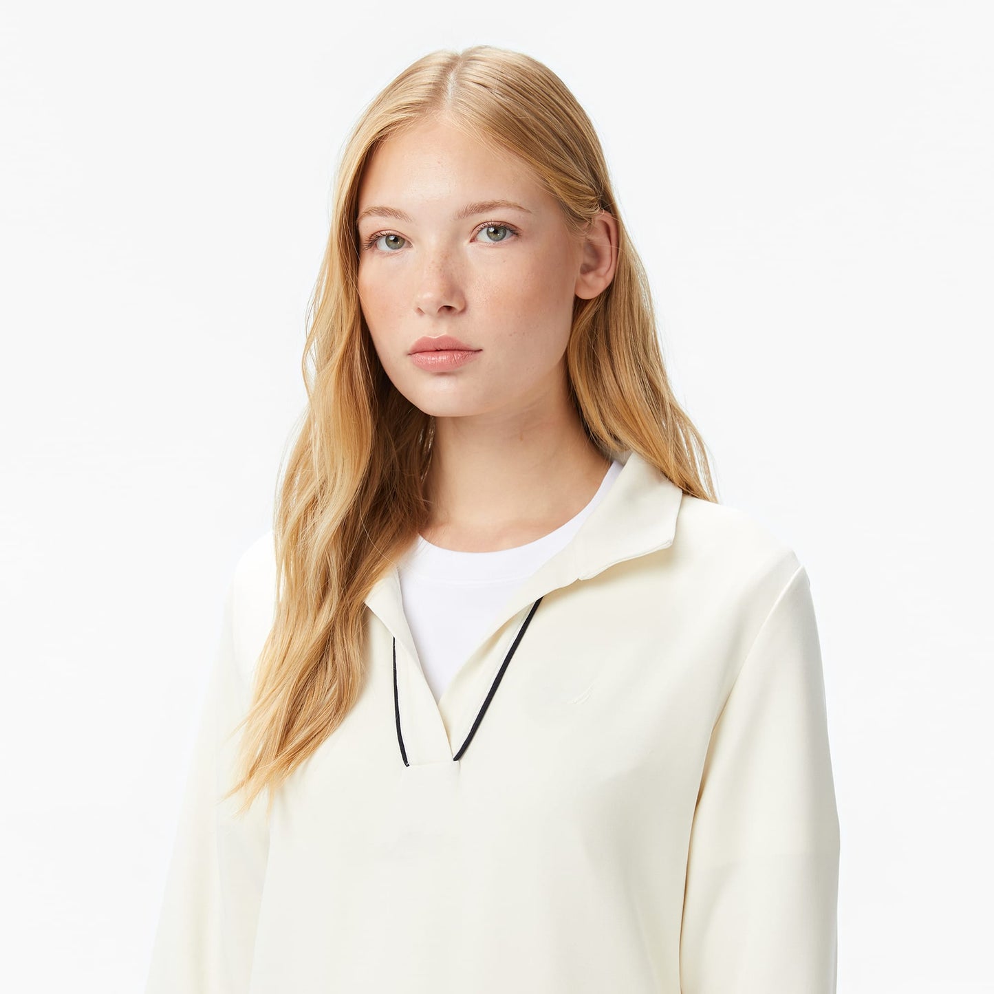 Nautica Kadın Krem Regular Fit Sweatshirt