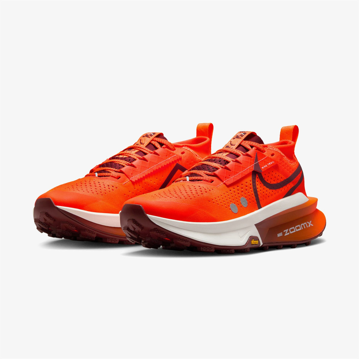 Nike Zoomx Zegama Trail 2 Kadın Turuncu Koşu Ayakkabısı