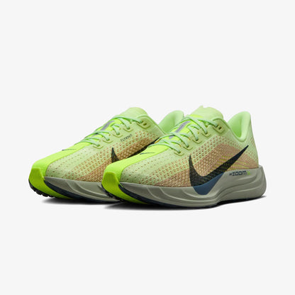 Nike Pegasus Plus Kadın Yeşil Koşu Ayakkabısı