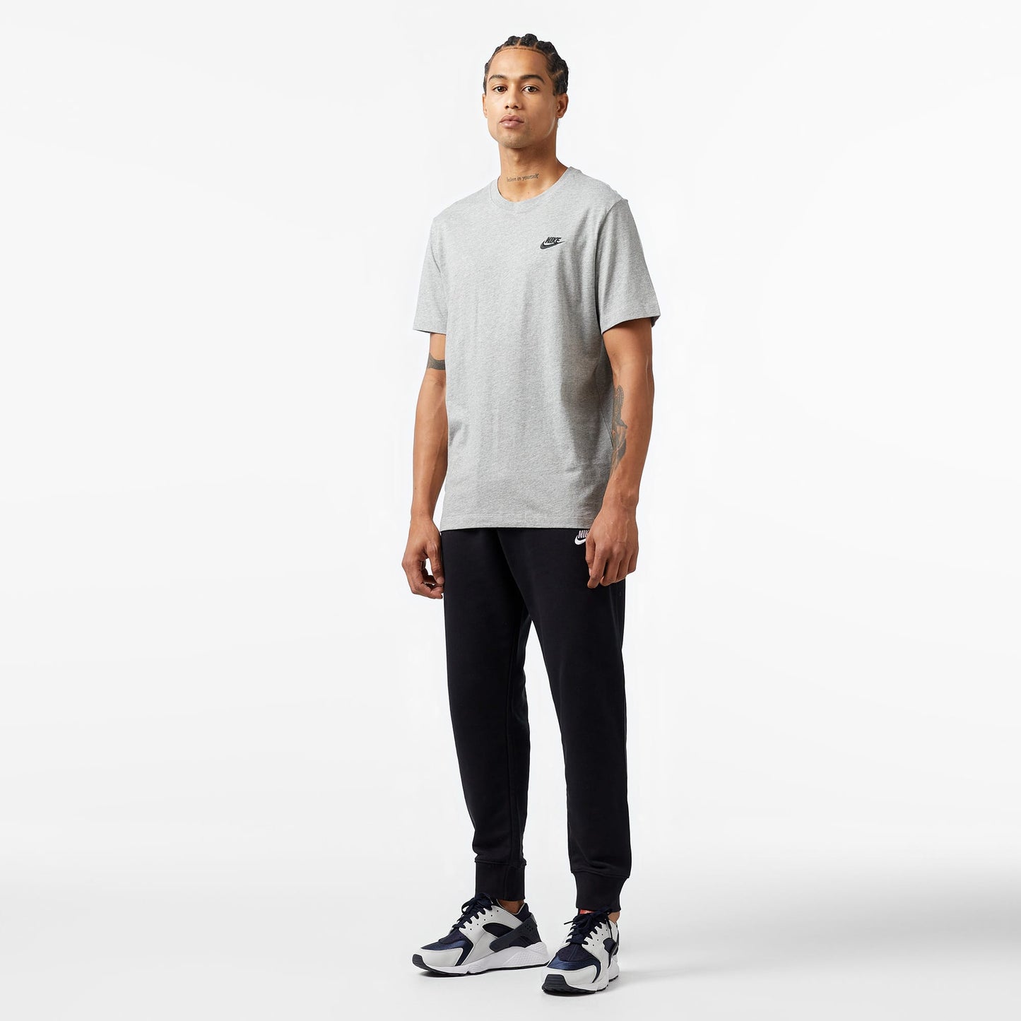 Nike Sportswear Club Erkek Gri T-shirt