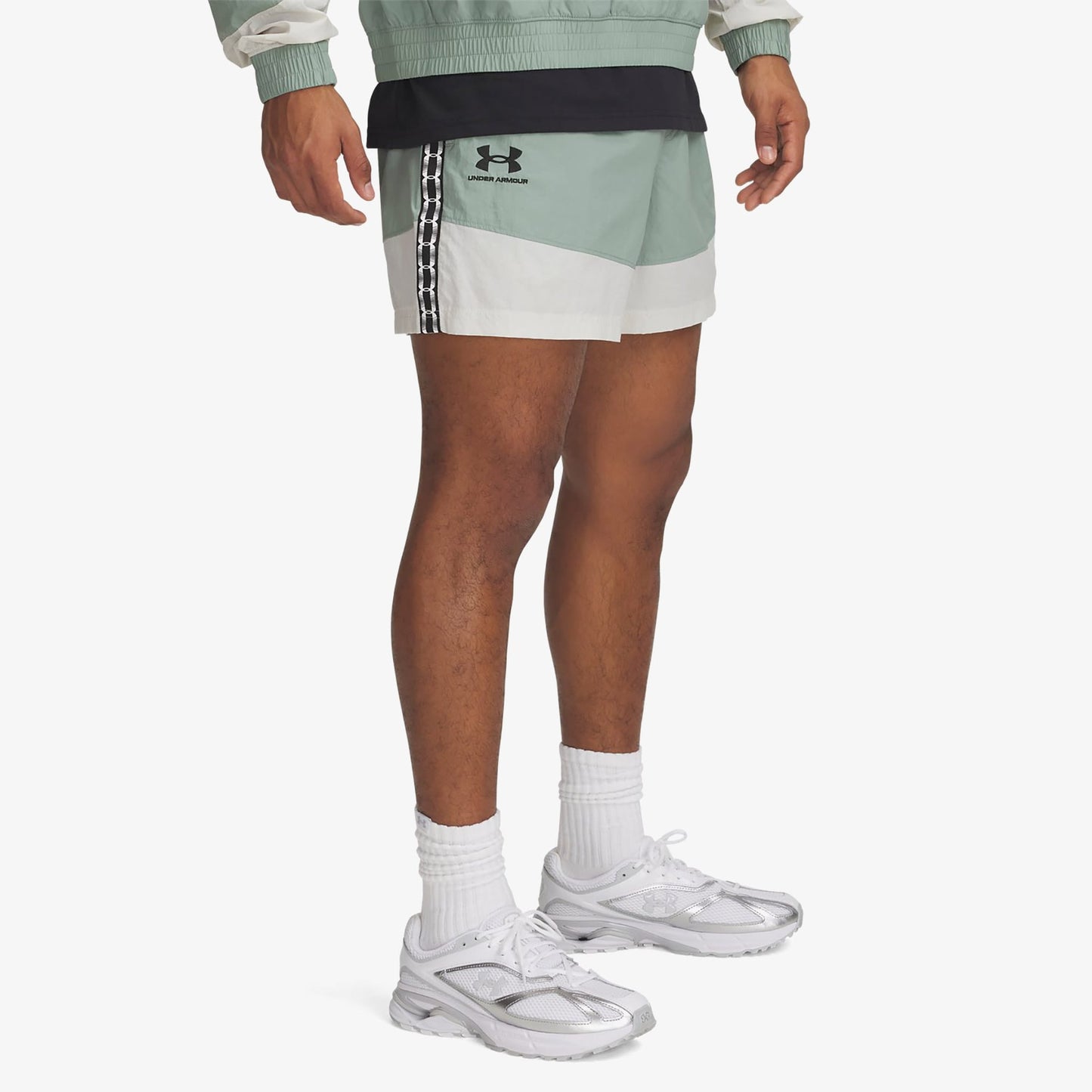 Under Armour Terrace 96 Dokuma Erkek Yeşil Şort