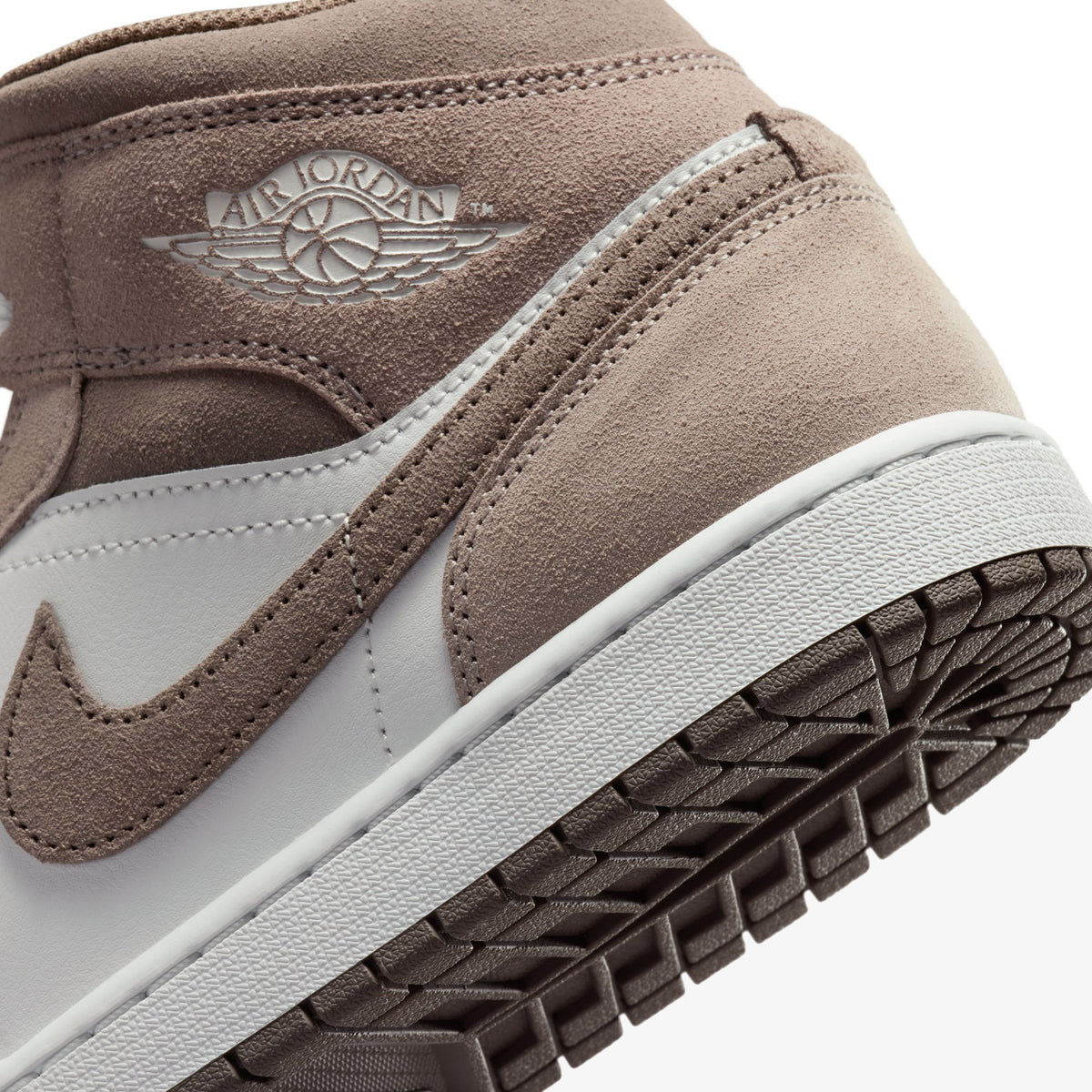 Jordan Air Jordan 1 Mid Erkek Kahverengi Spor Ayakkabı