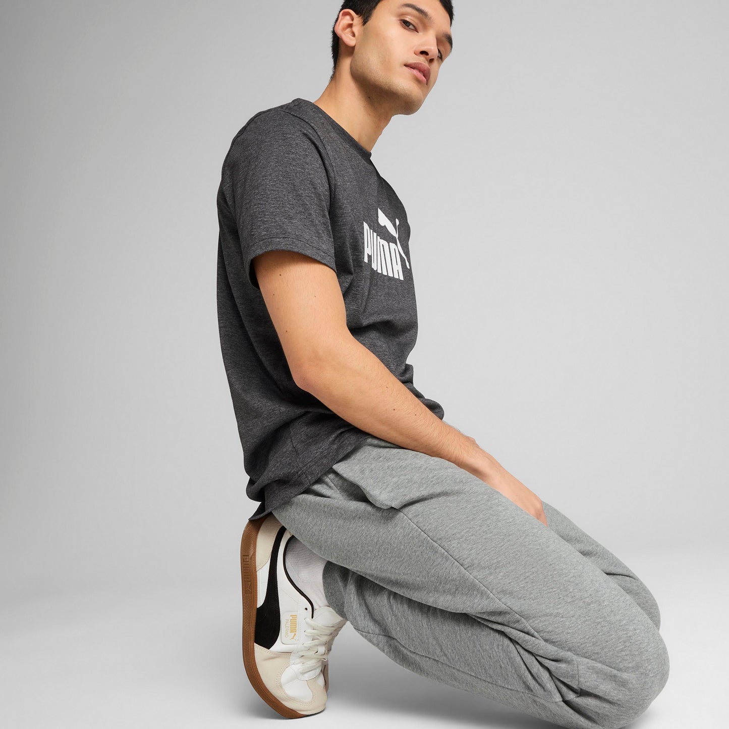 Puma Essentials No 1 Logo Erkek Gri Eşofman Altı