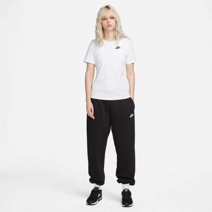 Nike Sportswear Essential Club Kadın Beyaz T-shirt