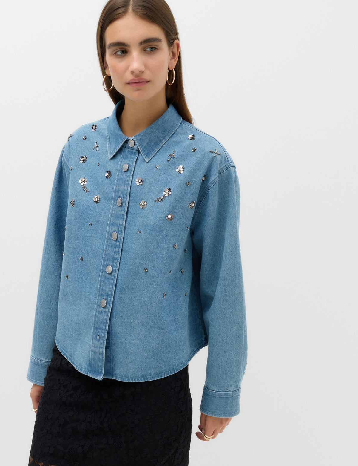 Taş Işlemeli Denim Gömlek