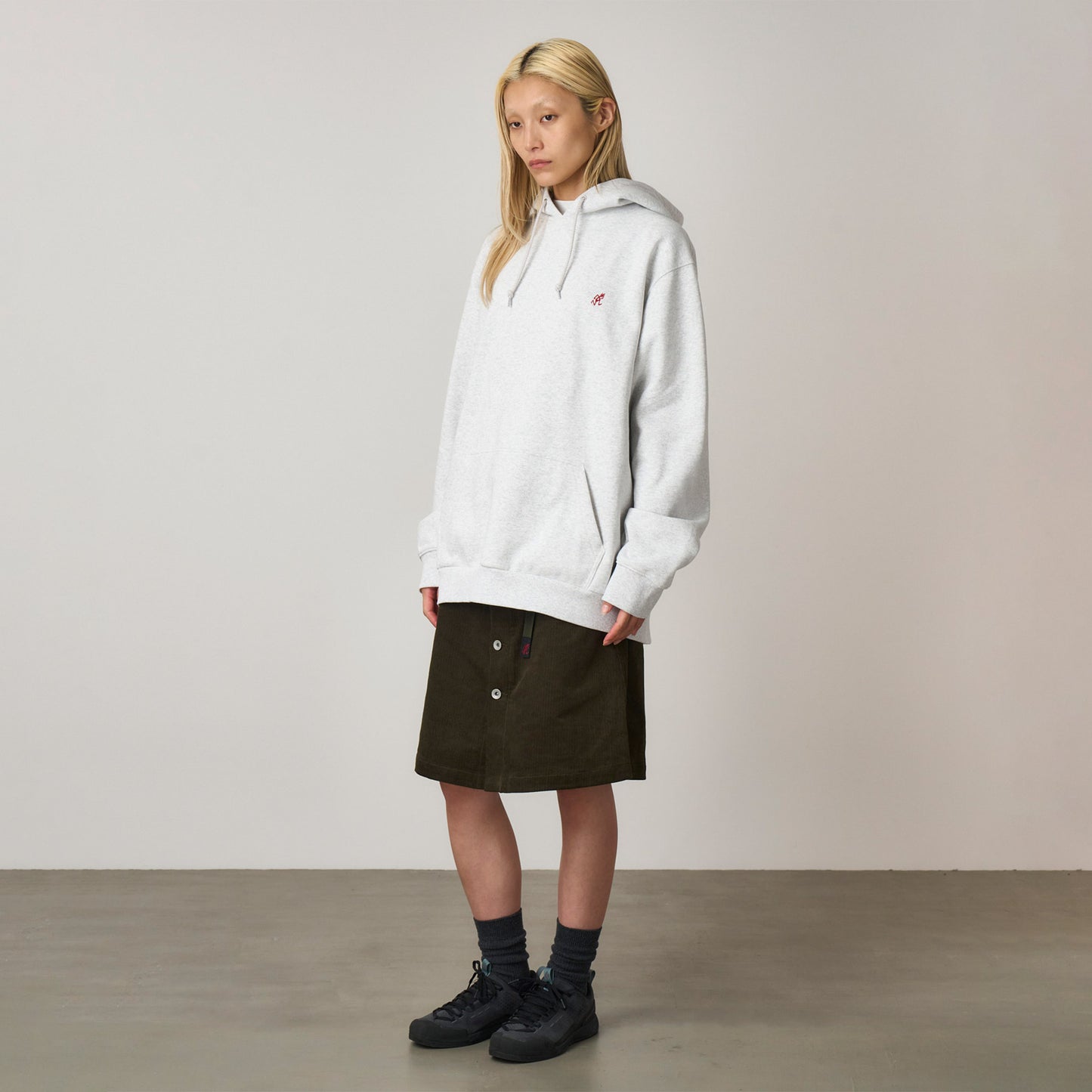 Gramicci One Point Hooded Erkek Gri Sweatshirt