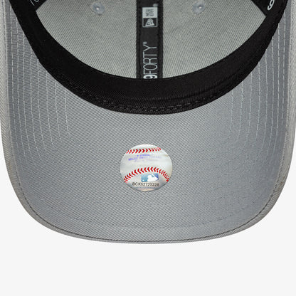 New Era Metallic Logo 9forty Losdod Dgrmts Kadın Gri Şapka