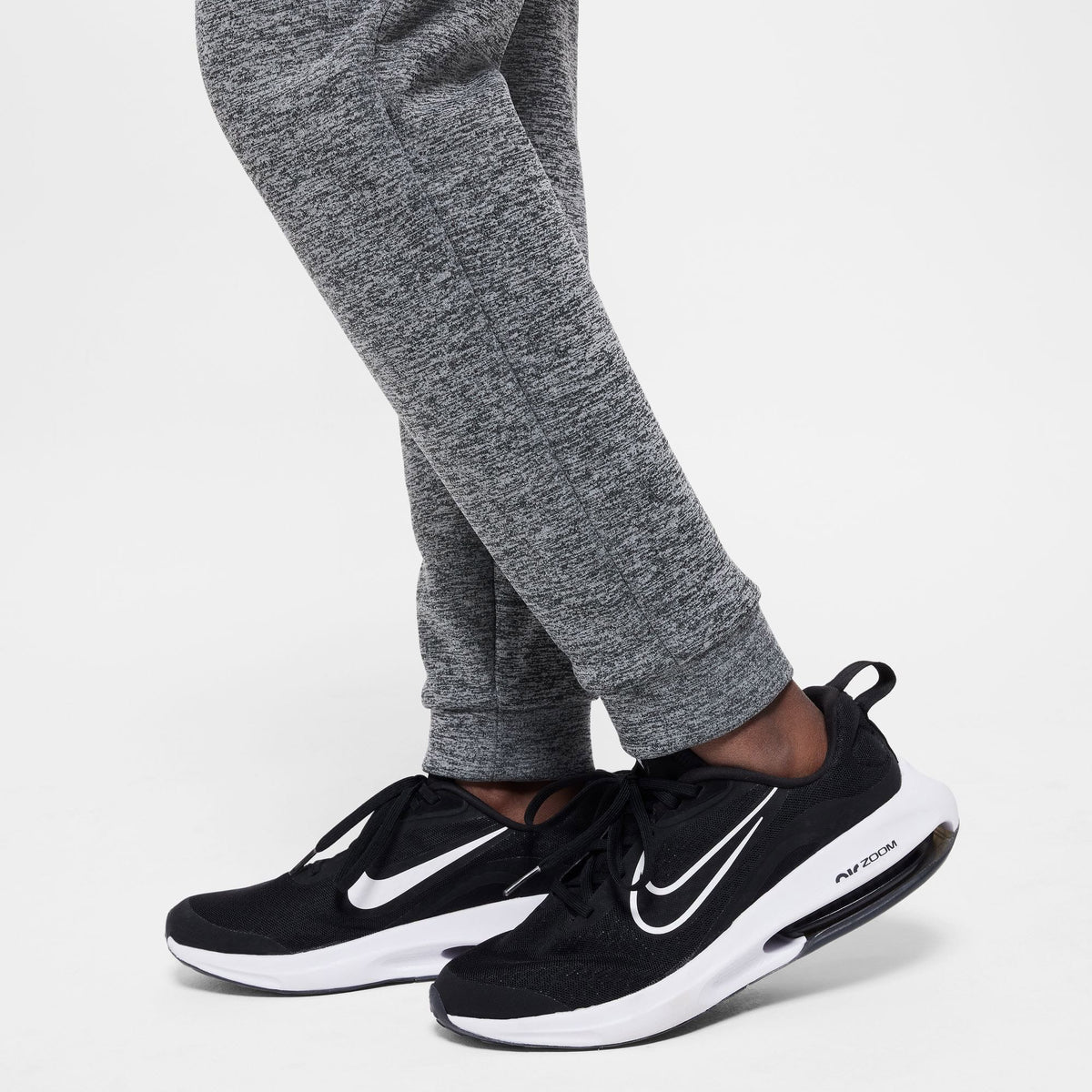 Nike Multi Stain Repel Çocuk Gri Eşofman Altı