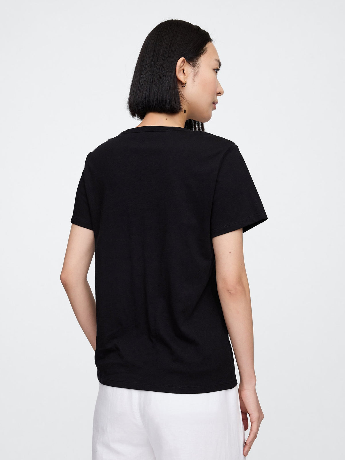 Siyah V Yaka T-shirt