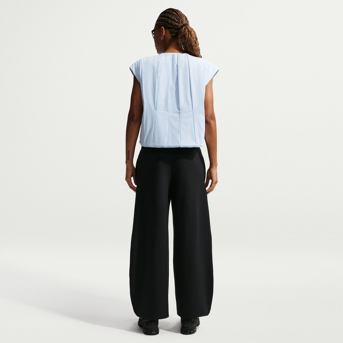 Nike Dri Fit 24.7 Impossibly Soft Wide Leg Kadın Siyah Eşofman Altı