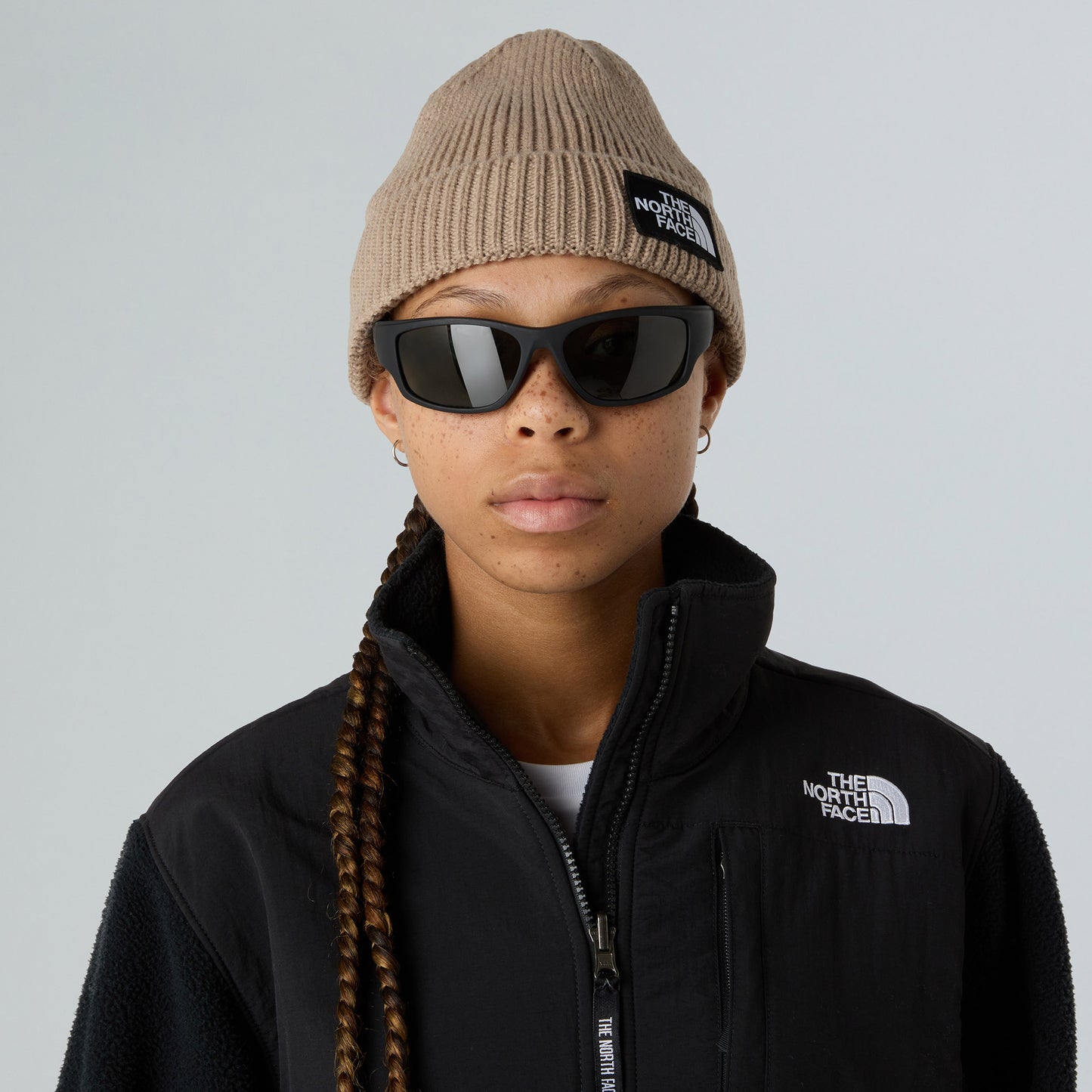 The North Face Logo Box Cuffed Unisex Gri Bere
