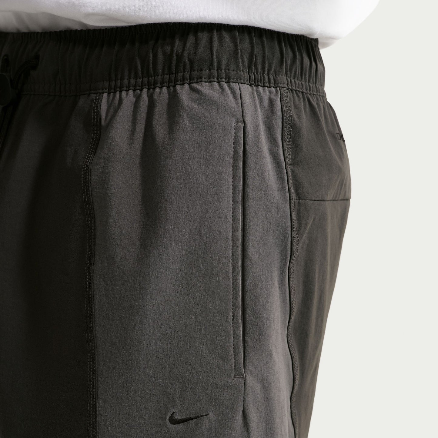 Nike Tech Pro Club Woven Erkek Gri Şort
