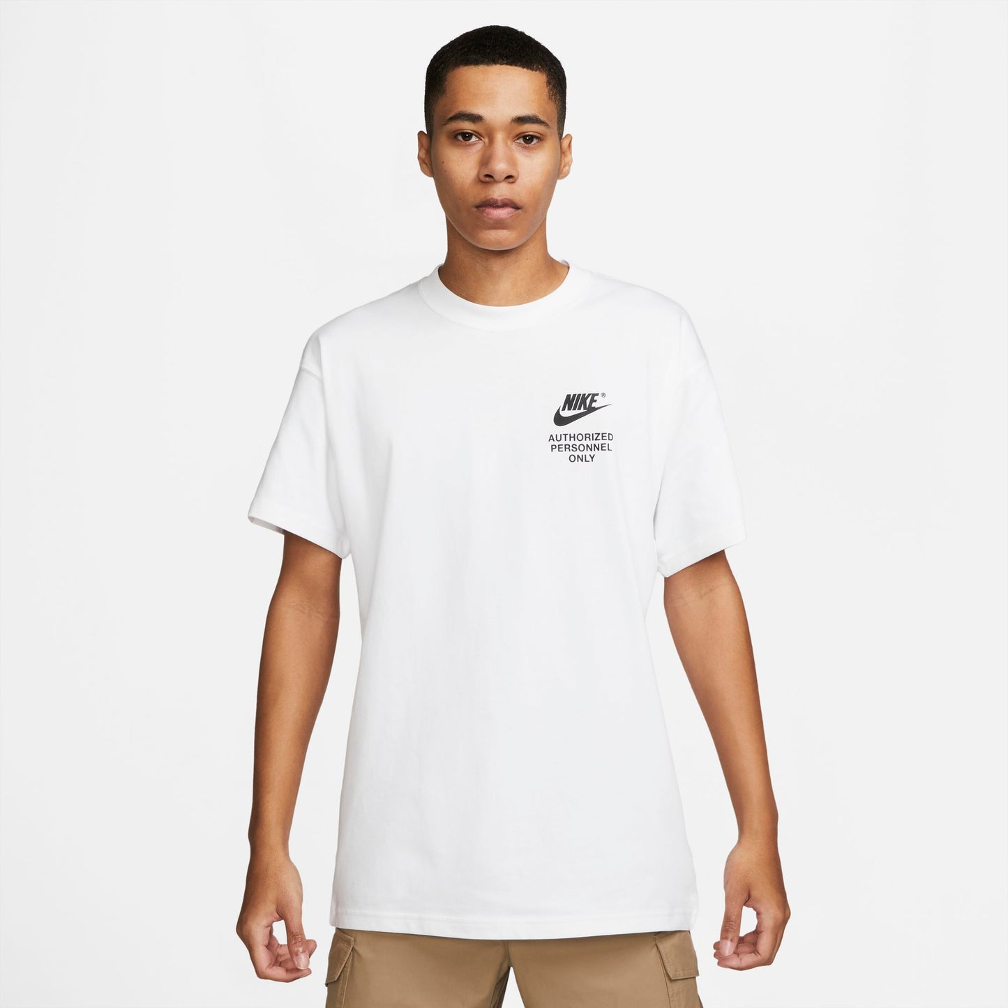 Nike Sportswear Erkek Beyaz T-shirt