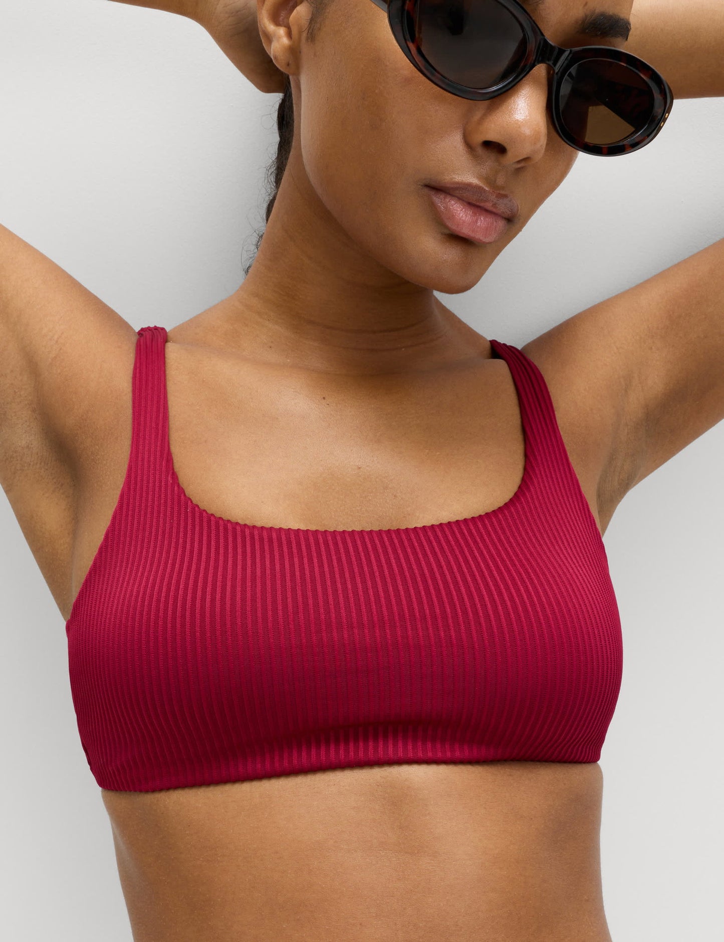 Dokulu Scoop Yaka Bikini Üstü