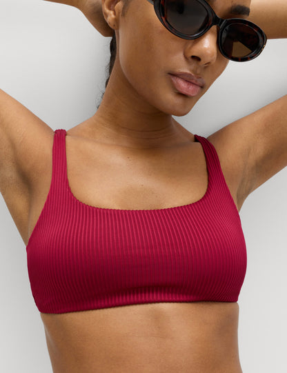 Dokulu Scoop Yaka Bikini Üstü