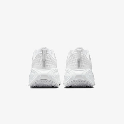Nike Vomero Plus Kadın Beyaz Koşu Ayakkabısı