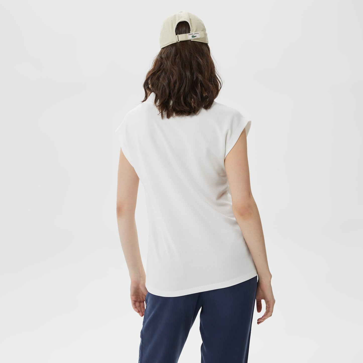 Lacoste Kadın Slim Fit V Yaka Beyaz T-shirt