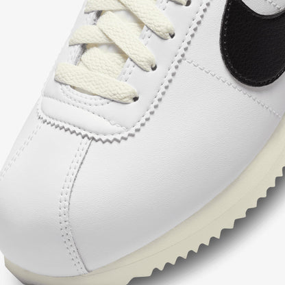 Nike Cortez Kadın Beyaz Spor Ayakkabı