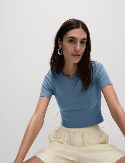 %100 Pamuklu Slim Fit Kısa Kollu Tişört