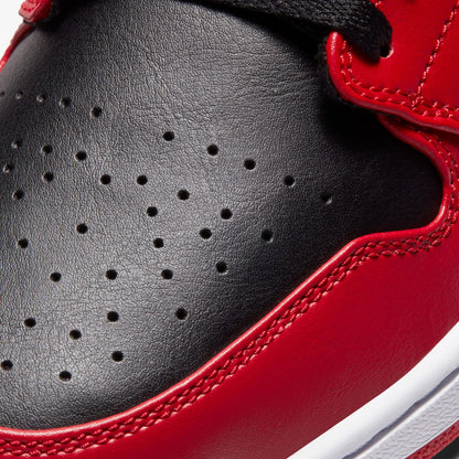 Jordan Air Jordan 1 Erkek Kırmızı Spor Ayakkabı