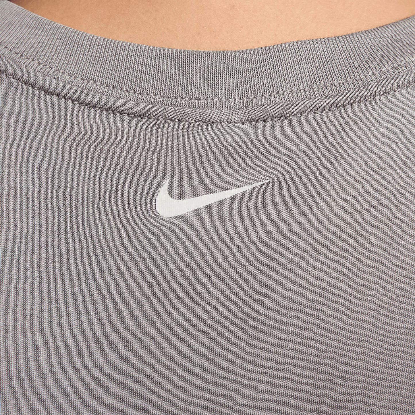 Nike Sportswear Kadın Gri T-shirt