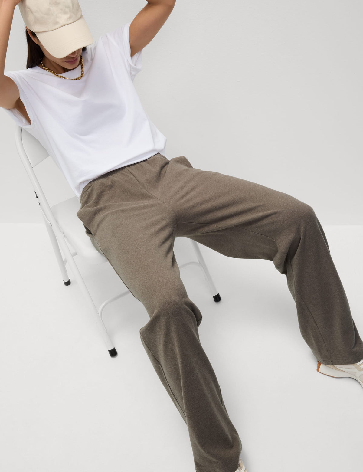 Geniş Paçalı Jogger Pantolon