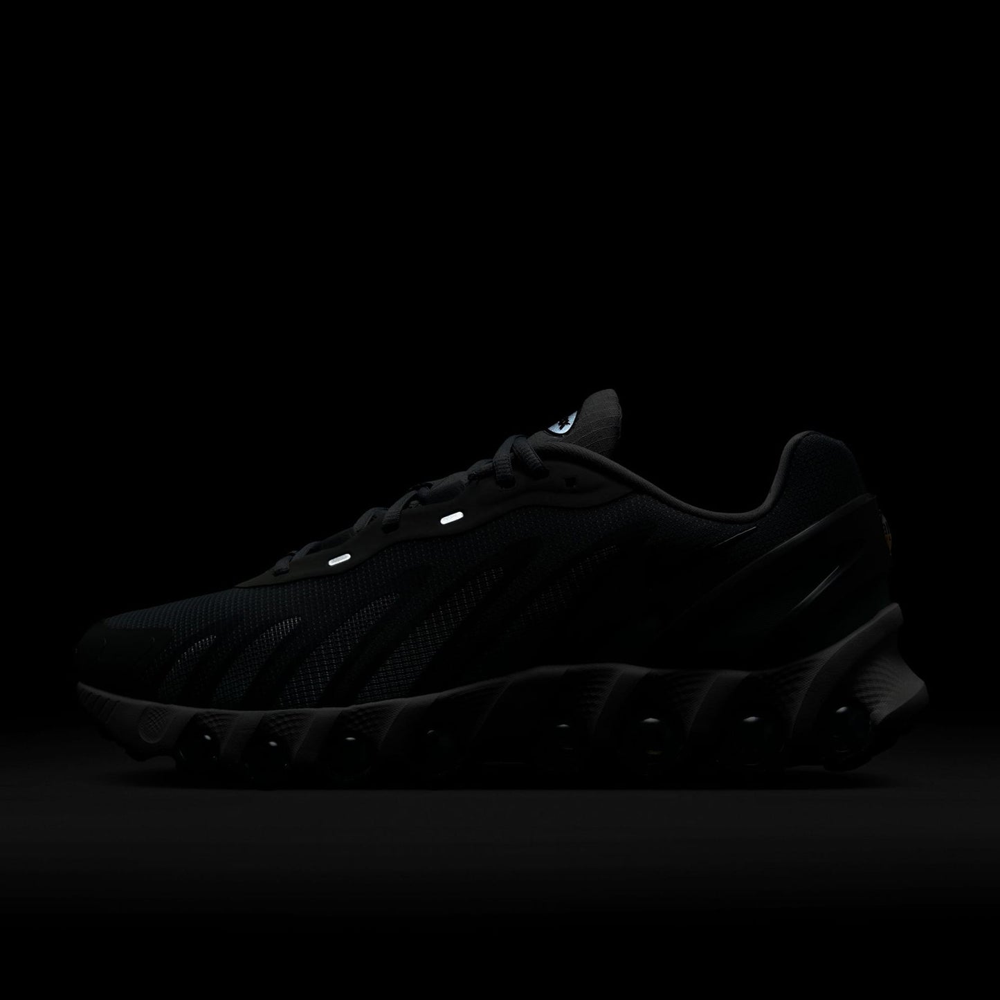 Nike Air Max Dn 8 Erkek Gri Spor Ayakkabı