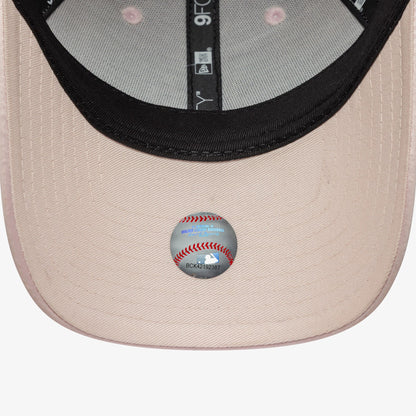 New Era Satin 9forty Neyyan Kadın Pembe Şapka