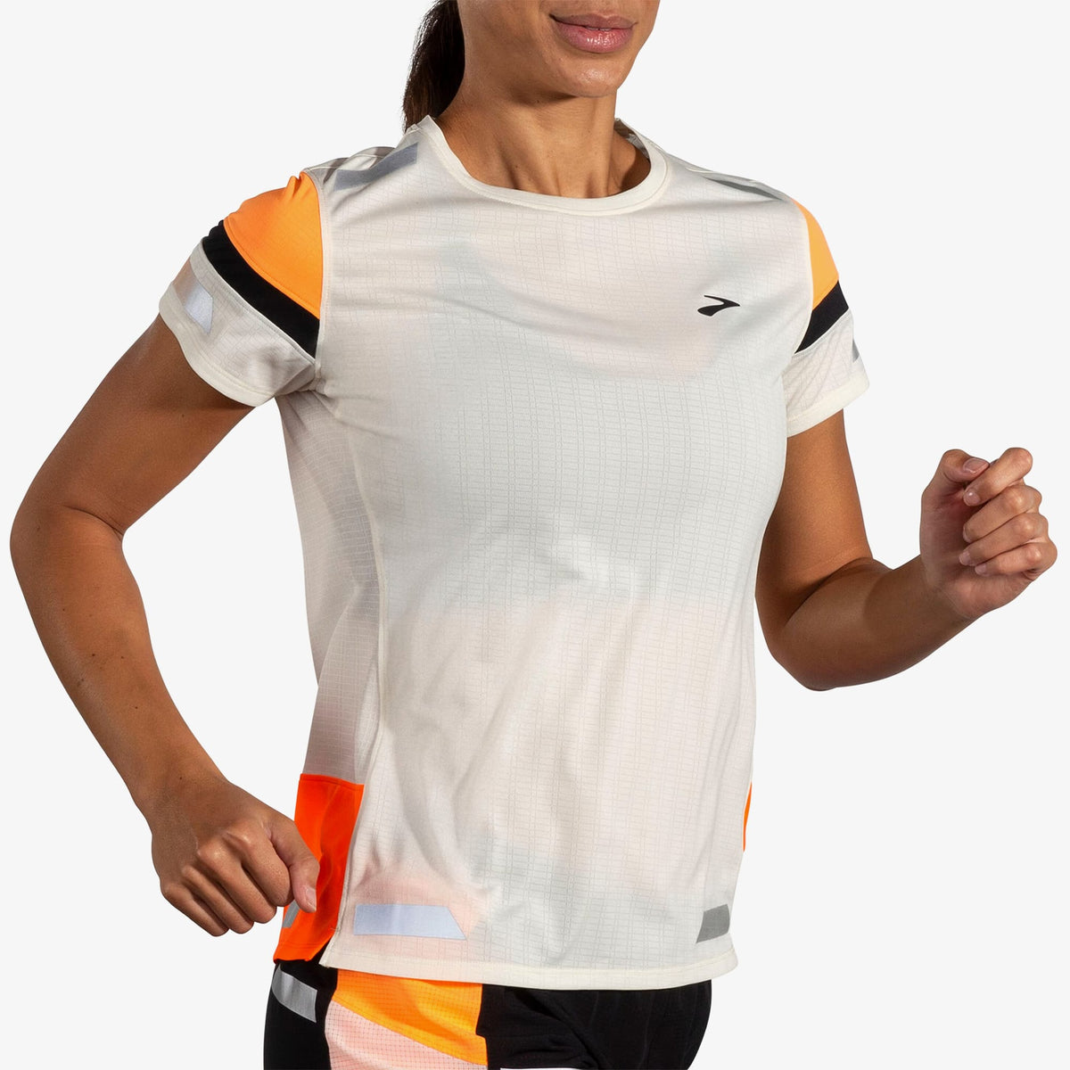 Brooks Run Visible Sleeve 2.0 Kadın Beyaz T-shirt