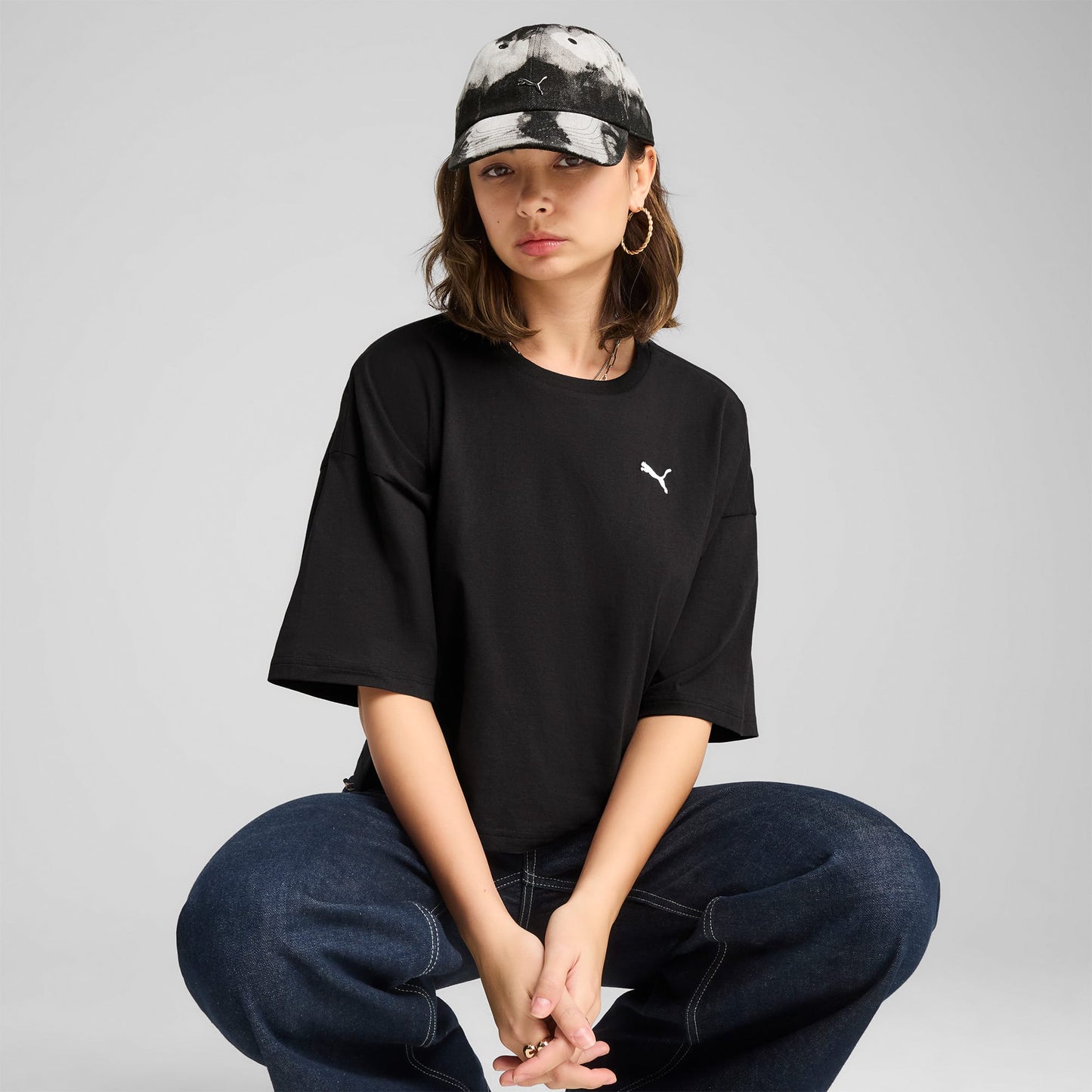 Puma Wardrobe Essentials Oversized Kadın Siyah T-shirt