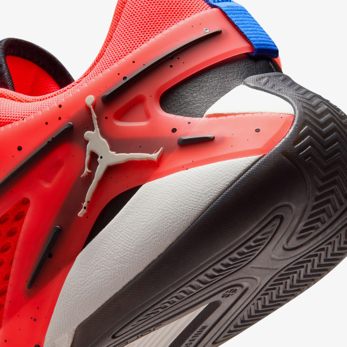 Nike Jordan Heir Series Erkek Kırmızı Basketbol Ayakkabısı