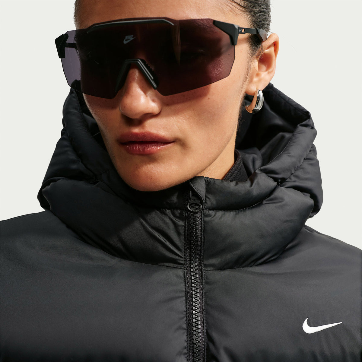 Nike Classic Therma-fit Kadın Siyah Mont