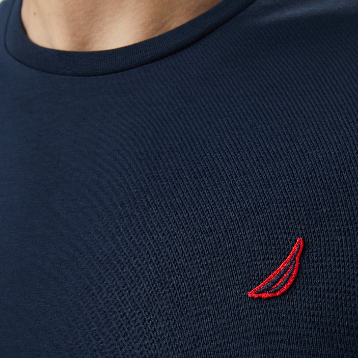 Nautica Erkek Lacivert Regular Fit T-shirt